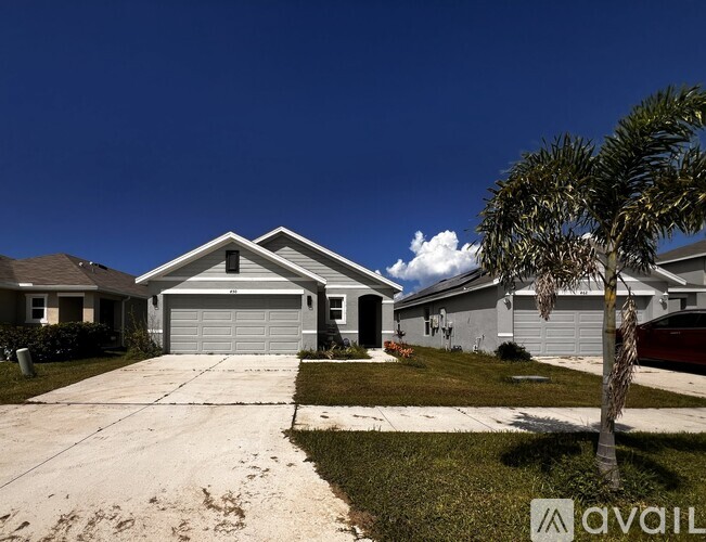 450 Sunlit Coral Street 3 Beds Single Family Home for Rent - Photo gallery 1