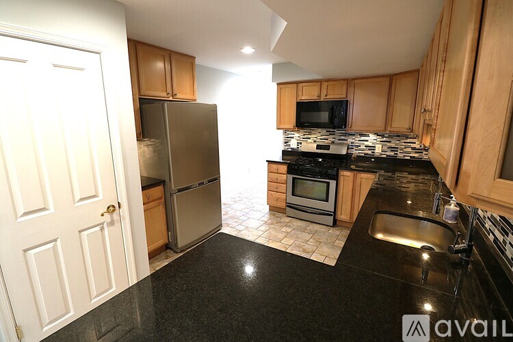 316 S Duncan St 2 Beds Townhouse for Rent - Photo gallery 5