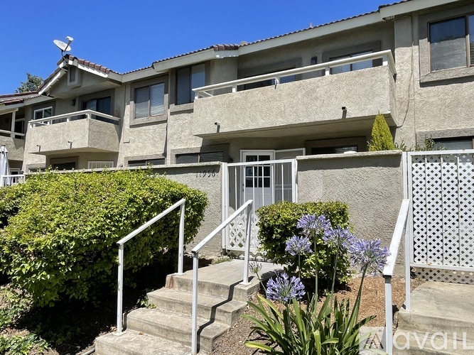 11956 Ottawa Place 3 Beds Condo for Rent - Photo gallery 2