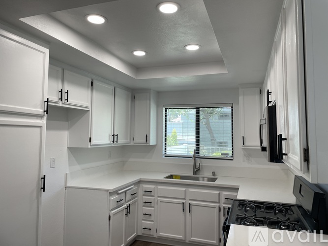 11956 Ottawa Place 3 Beds Condo for Rent - Photo gallery 3