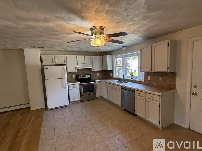 513 Tidewater Drive 2 Beds Single Family Home for Rent - Photo gallery 2