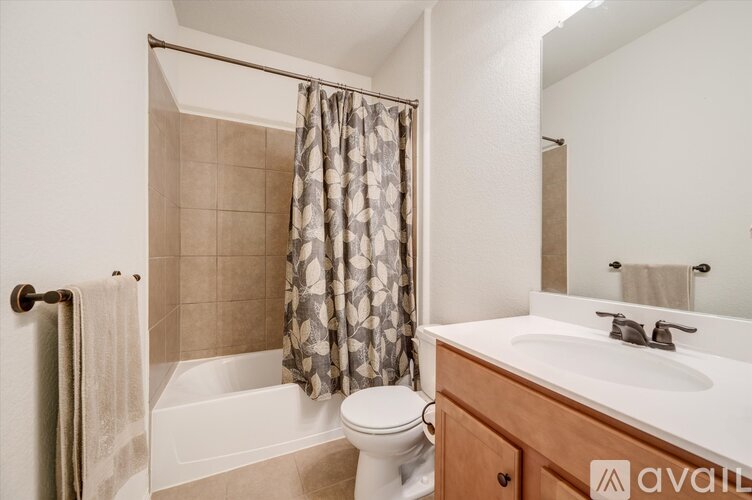 8032 Hereland Trail 3 Beds Single Family Home for Rent - Photo gallery 5