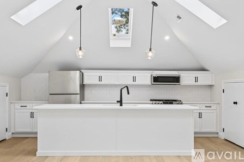 57 Nottinghill Road 4 Beds Apartment for Rent