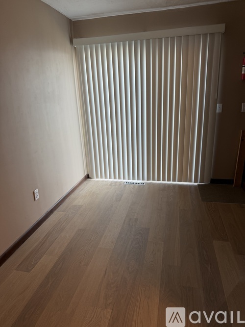 811 N Fayette St 2 Beds Apartment for Rent - Photo gallery 2