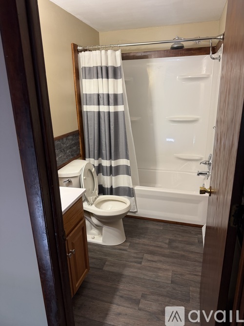 811 N Fayette St 2 Beds Apartment for Rent - Photo gallery 4