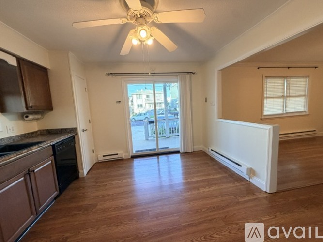 112 11th Street North 3 Beds Apartment for Rent - Photo gallery 5