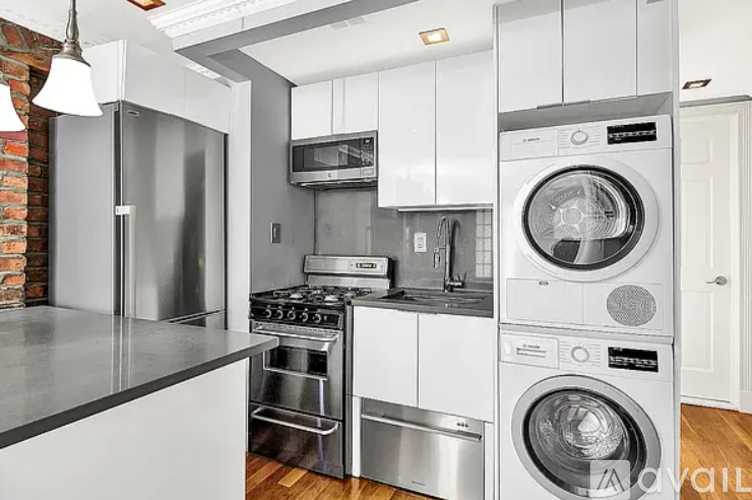 113 Mulberry St 3 Beds Apartment for Rent - Photo gallery 4