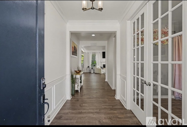 4315 Hunton Dale Road NorthWest 5 Beds Single Family Home for Rent - Photo gallery 2