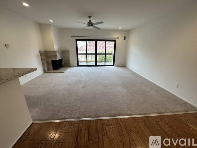 8180 Manitoba Street 2 Beds Condo for Rent - Photo gallery 5
