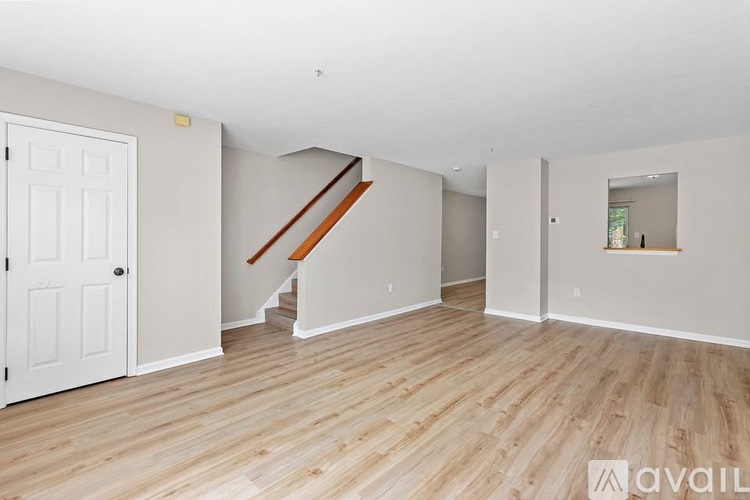 3 North Ct 3 Beds Single Family Home for Rent - Photo gallery 3