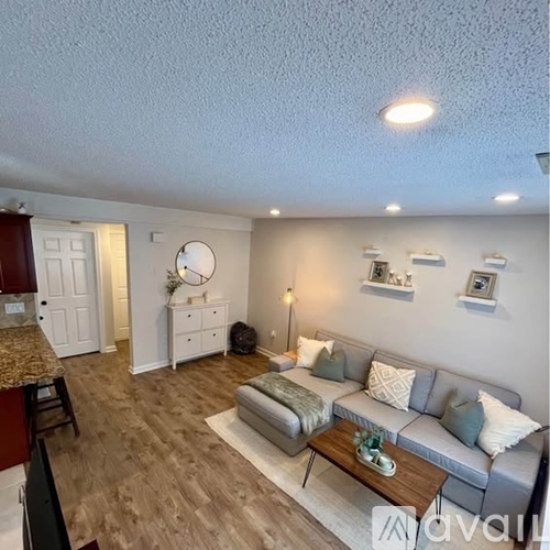 305 Salem Street 1 Condo for Rent - Photo gallery 1