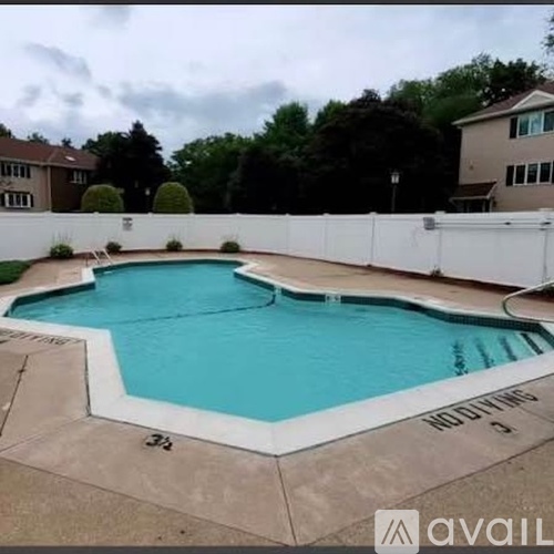 305 Salem Street 1 Condo for Rent - Photo gallery 4