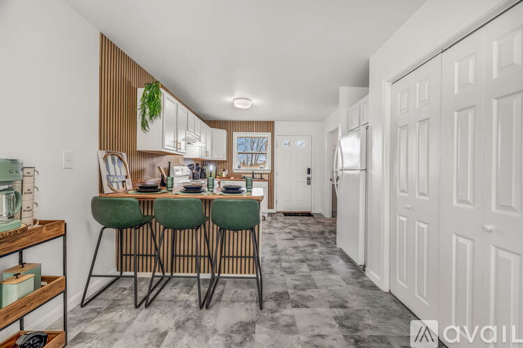 Main Street 2 Beds Apartment for Rent - Photo gallery 3