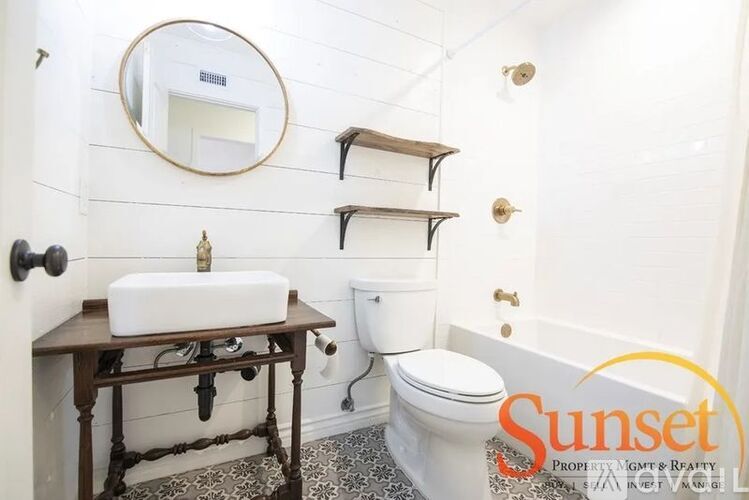 4433 Caminito Cristalino 3 Beds Single Family Home for Rent - Photo gallery 4