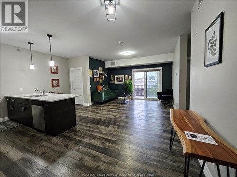 A realtor logo is on the top left of the image.