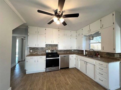 801 Ave F 4 Beds Apartment for Rent