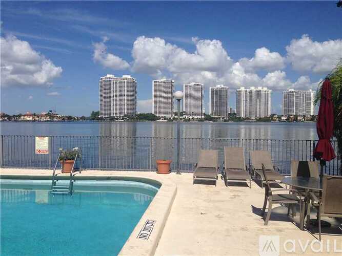 17500 North Bay Road 2 Beds Condo for Rent - Photo gallery 4