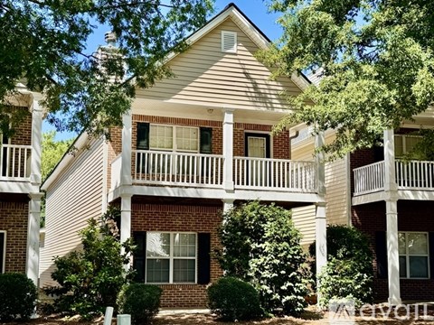 236 Wiltshire Dr 3 Beds Apartment for Rent