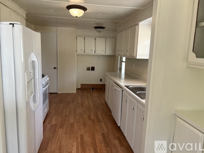 18325 Winter Creek Ln 3 Beds Single Family Home for Rent - Photo gallery 2