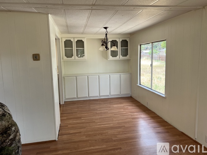 18325 Winter Creek Ln 3 Beds Single Family Home for Rent - Photo gallery 3