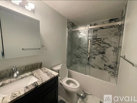 32 Dunhill Ave 2 Beds Apartment for Rent