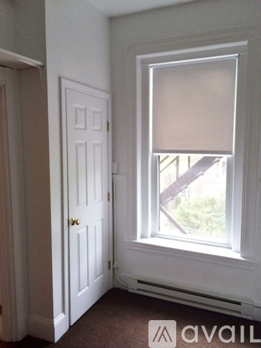 1077 Beacon St 1 Apartment for Rent - Photo gallery 5