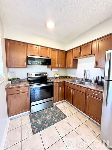 1700 Van Ness Street 2 Beds Apartment for Rent - Photo gallery 2