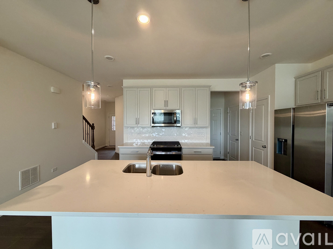 24432 West Alexis Lane 3 Beds Single Family Home for Rent - Photo gallery 4