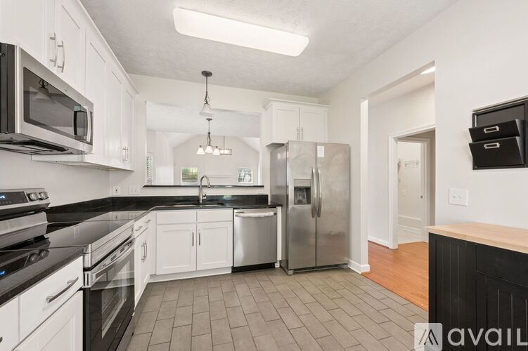 2741 Rosedale Place 3 Beds Single Family Home for Rent - Photo gallery 2