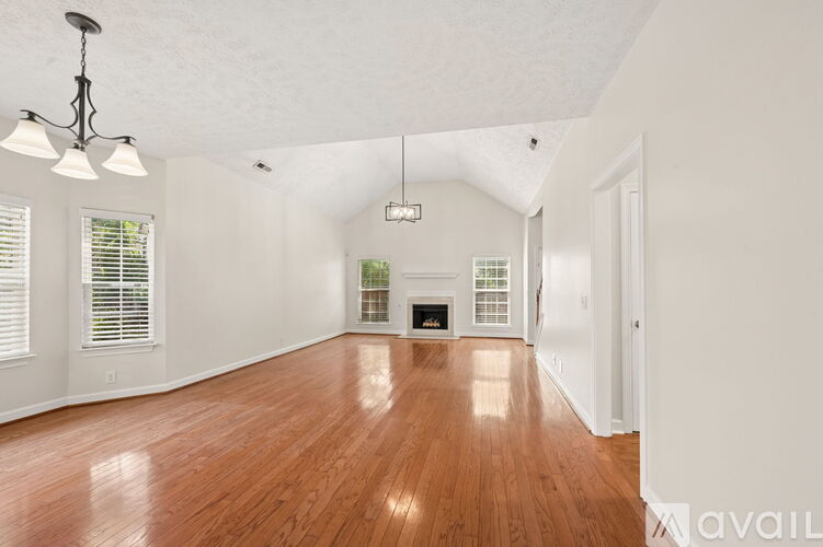 2741 Rosedale Place 3 Beds Single Family Home for Rent - Photo gallery 5