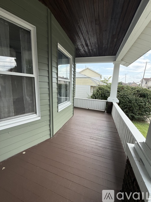728 Franklin St 3 Beds Single Family Home for Rent - Photo gallery 3