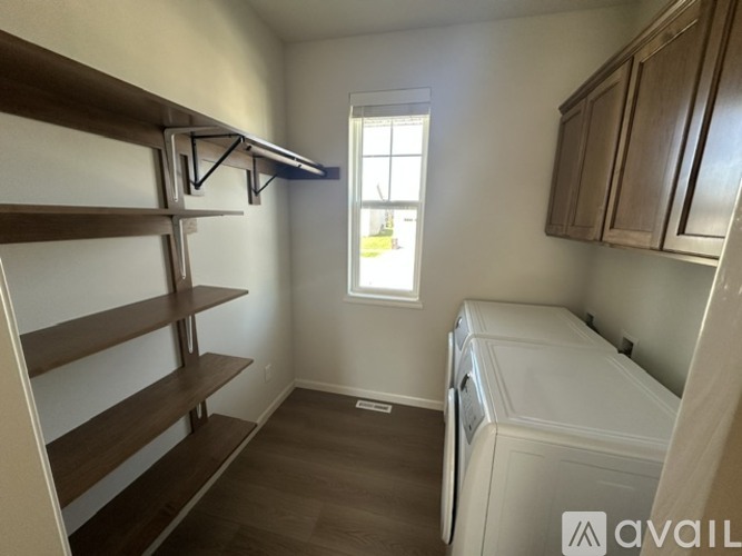 7139 Johann Farm Rd 4 Beds Single Family Home for Rent - Photo gallery 3