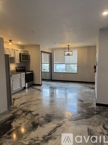 24 Beacon St 1 Apartment for Rent - Photo gallery 3