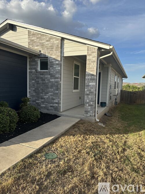 8020 Linnie Lane 3 Beds Single Family Home for Rent - Photo gallery 1