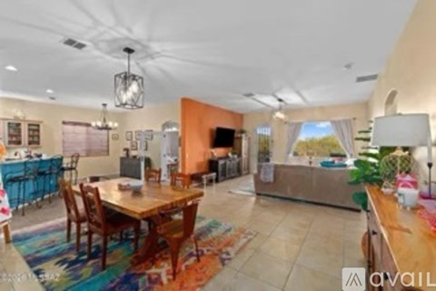 12304 North Lost Shadow Court 4 Beds Apartment for Rent