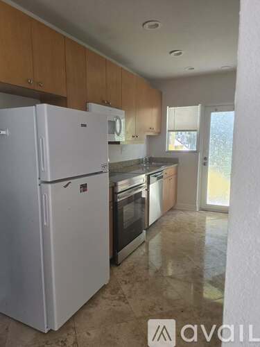 707 6th Avenue South 1 Apartment for Rent - Photo gallery 2
