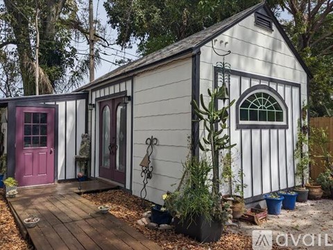 735 26Th Avenue South 1 Apartment for Rent