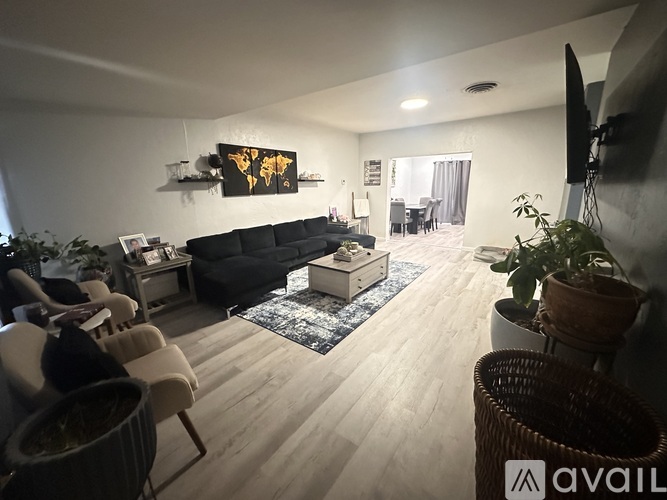 635 Hamilton Avenue 2 Beds Single Family Home for Rent - Photo gallery 1