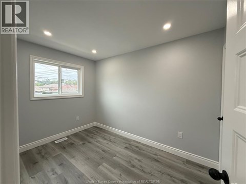 1904 BUCKINGHAM DRIVE Unit# 2 2 Beds Apartment for Rent