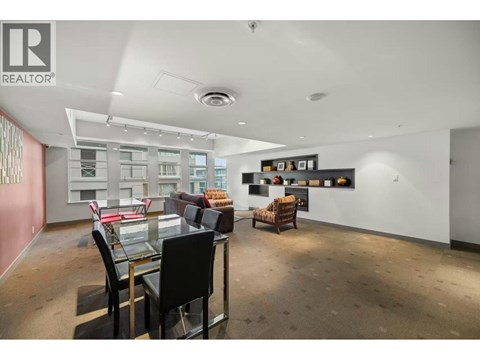 310 777 HARBOUR WAY 1 Apartment for Rent