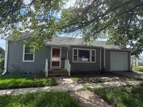 2923 D Ave 2 Beds Apartment for Rent