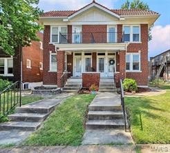 4976 Lindenwood 3 Beds Apartment for Rent