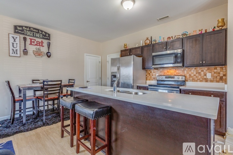 George Buchanan 3 Beds Apartment for Rent - Photo gallery 5