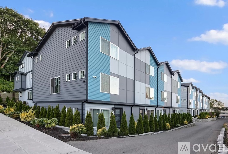 2700 S Andover St 3 Beds Single Family Home for Rent - Photo gallery 1