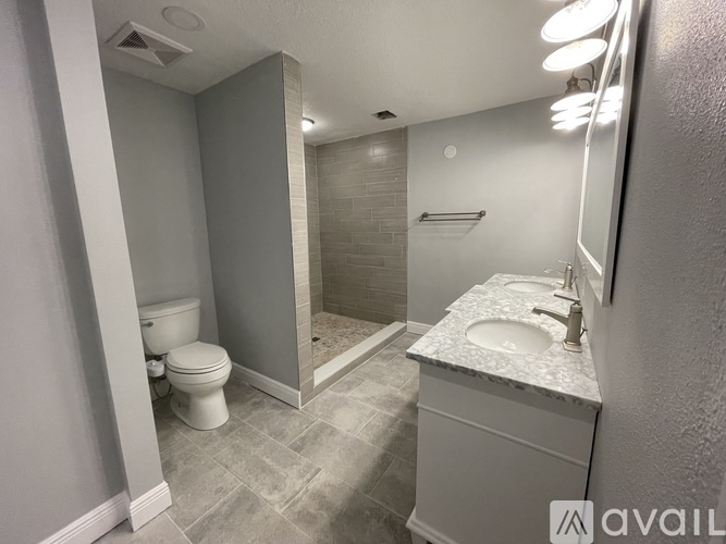 310 East Gladys Street 3 Beds Single Family Home for Rent - Photo gallery 4