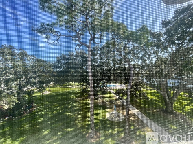 7801 11th St N 1 Condo for Rent - Photo gallery 4