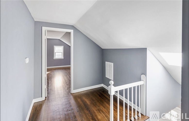 710 Hampton Rd 4 Beds Single Family Home for Rent - Photo gallery 4