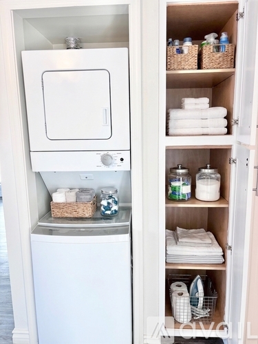 4750 N 28th St 2 Beds Apartment for Rent - Photo gallery 3
