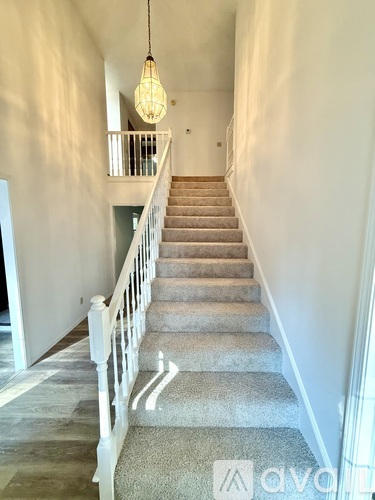 7732 South Kingston Avenue 4 Beds Single Family Home for Rent - Photo gallery 2