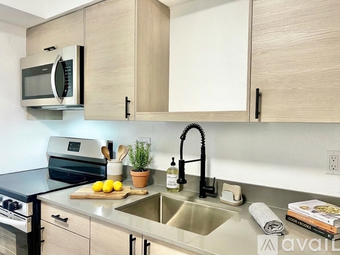 4917 E Holly St 2 Beds Apartment for Rent - Photo gallery 3